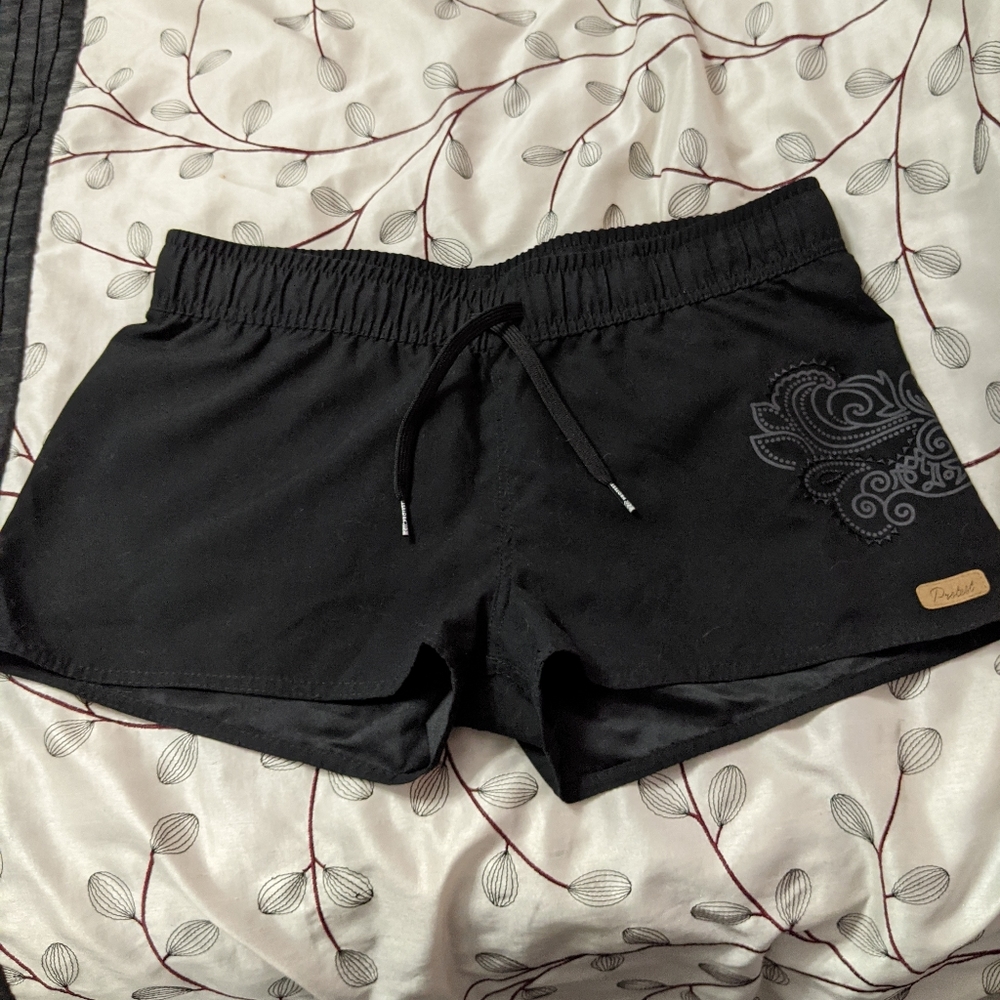 Brand new womens shorts. So cute!
